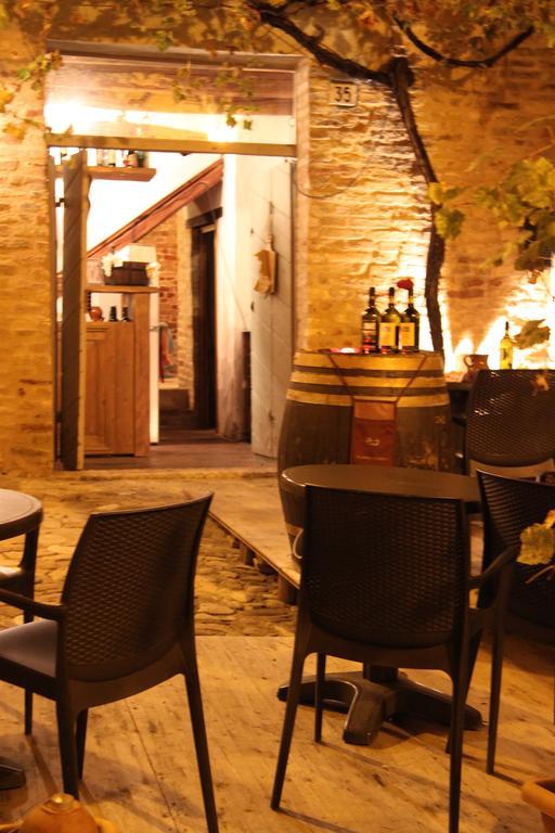 La Neviera Nel Pozzo Bed and Breakfast Offida Exteriör bild